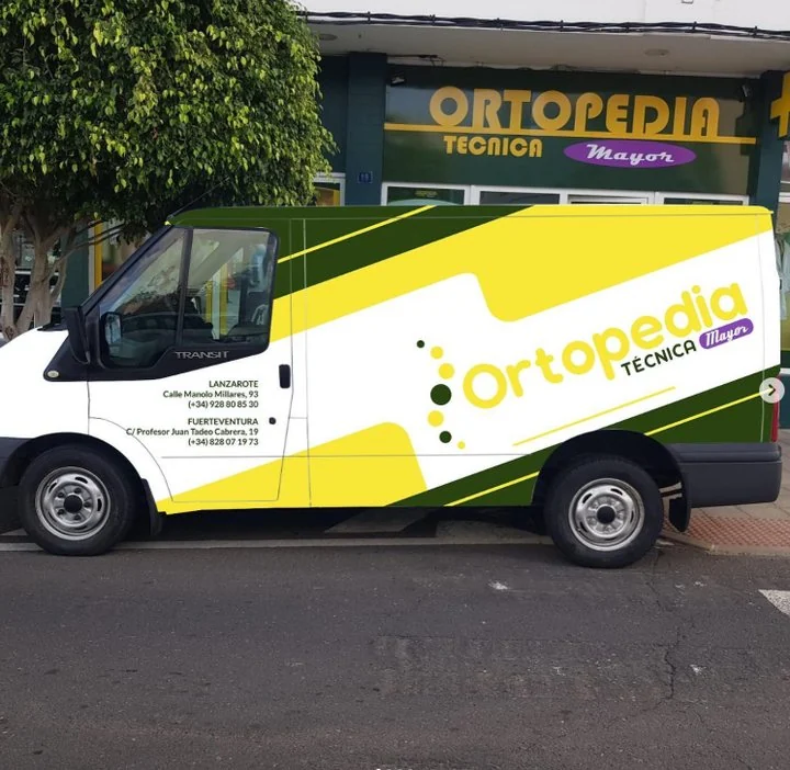 Vehicle branding for Ortopedia Técnica Mayor
